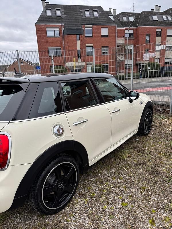Gebraucht Mini Cooper S 192 PS (141 kW) 2020 Weiß Kleinwagen