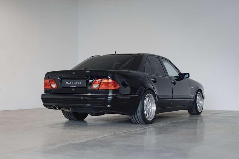 Gebraucht Mercedes E60 AMG AMG 450 PS (330 kW) 1997 Obsidianschwarz Limousine
