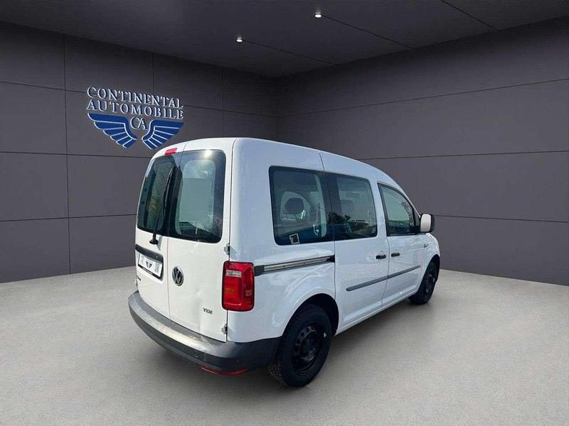 Gebraucht VW Caddy 102 PS (75 kW) 2018 Candyweiß Van / Kleinbus