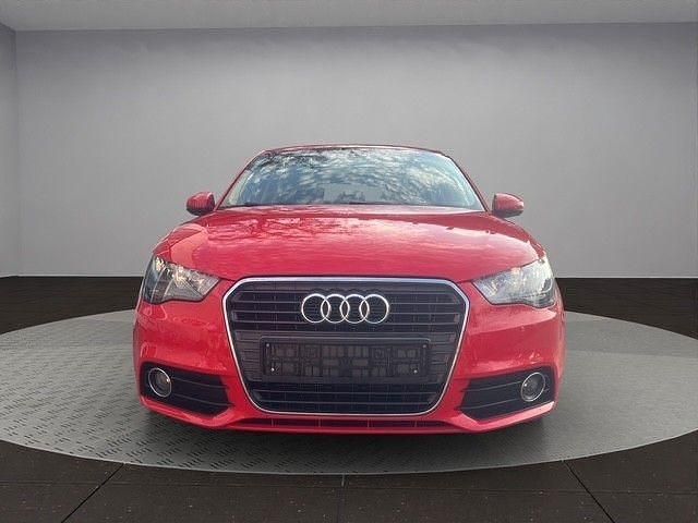 Gebraucht Audi A1 Sportback Ambition 122 PS (89 kW) 2014 Rot Kleinwagen