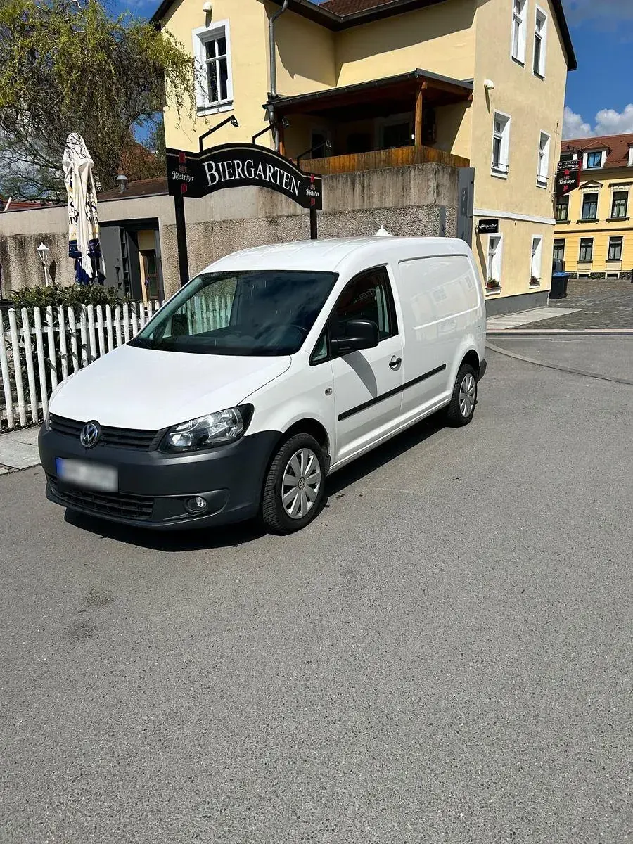 Second-hand VW Caddy Maxi 102 CP (75 kW) 2011 Alb Monovolum