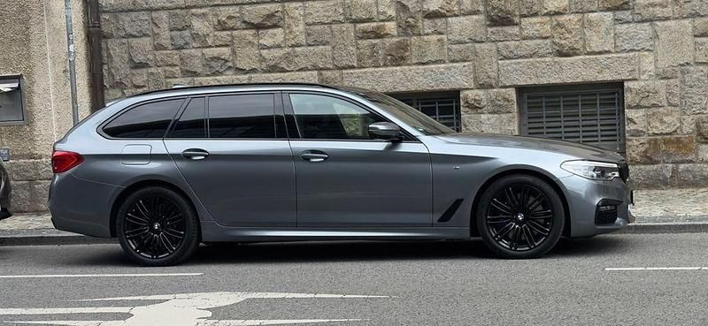 Gebraucht BMW 540 Performance 320 PS (235 kW) 2019 Grau Kombi