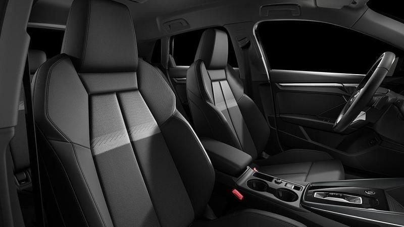 Gebraucht Audi A3 Ambiente 150 PS (110 kW) 2024 Schwarz Limousine