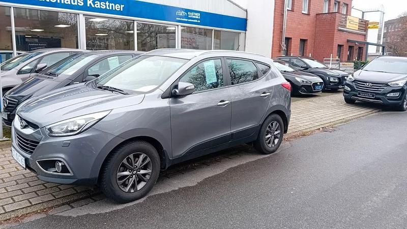 Gebraucht Hyundai ix35 Style 135 PS (99 kW) 2013 Grau SUV