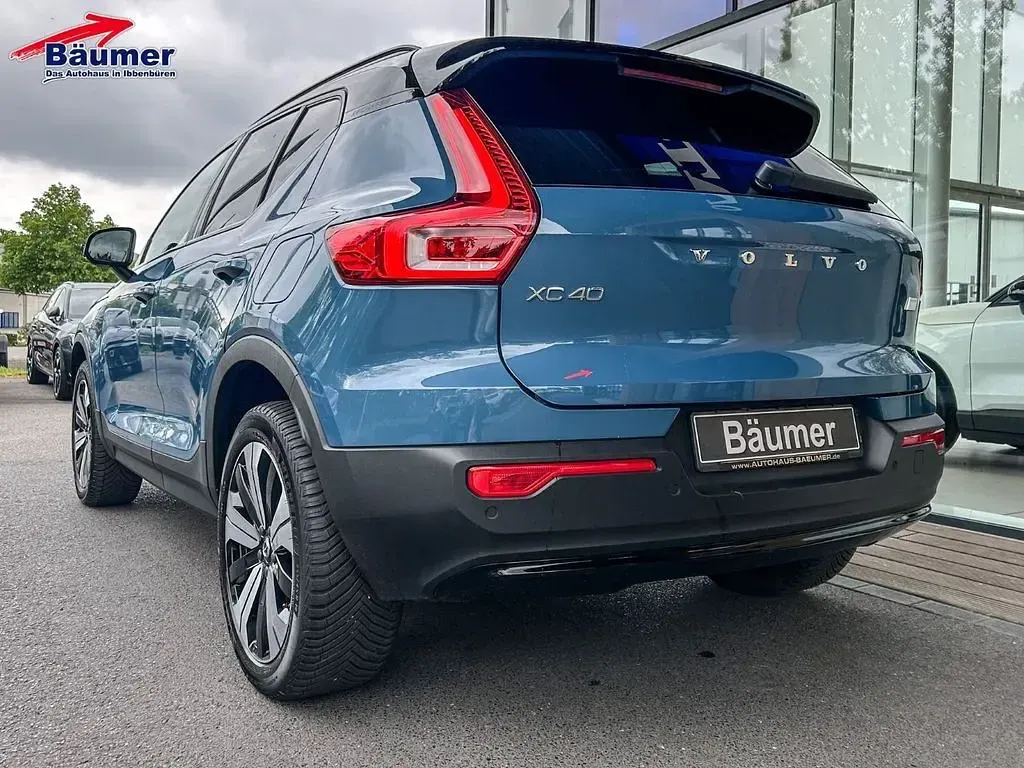 Gebraucht Volvo XC40 Plus 169 kW (231 PS) 2023 Blau SUV