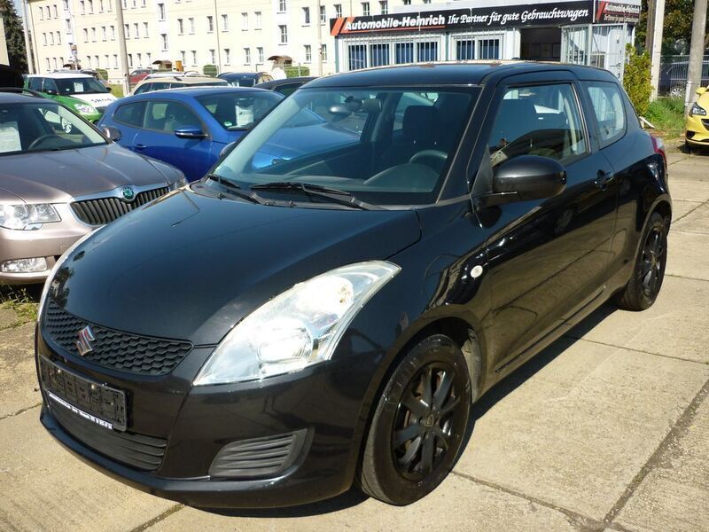 Schwarz Gebraucht 2011 Suzuki Swift Club Limousine | 4.500 € (Etwas zu teuer) - Bild 1/4