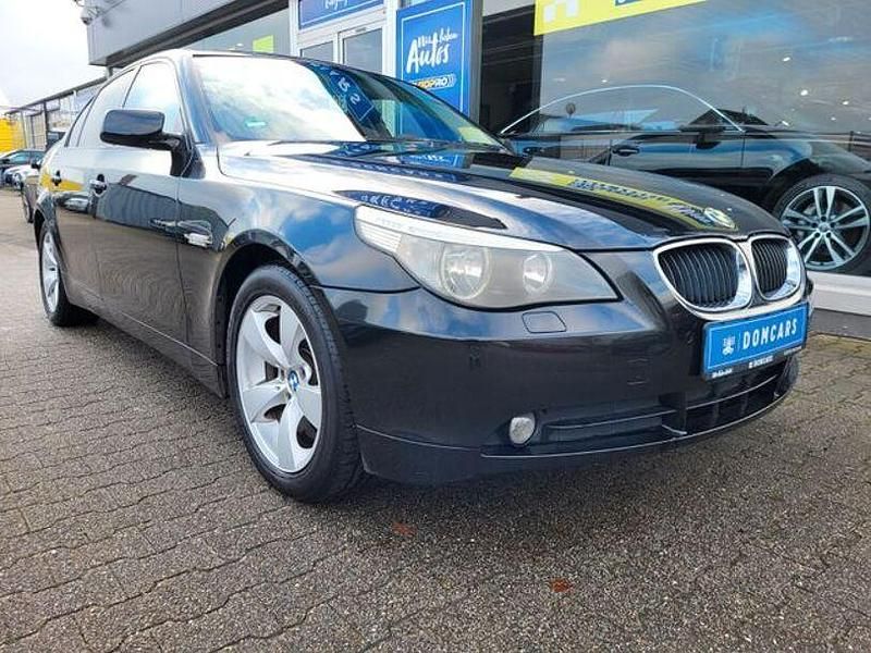 Gebraucht BMW 520 Shadowline 170 PS (125 kW) 2003 Schwarz Limousine