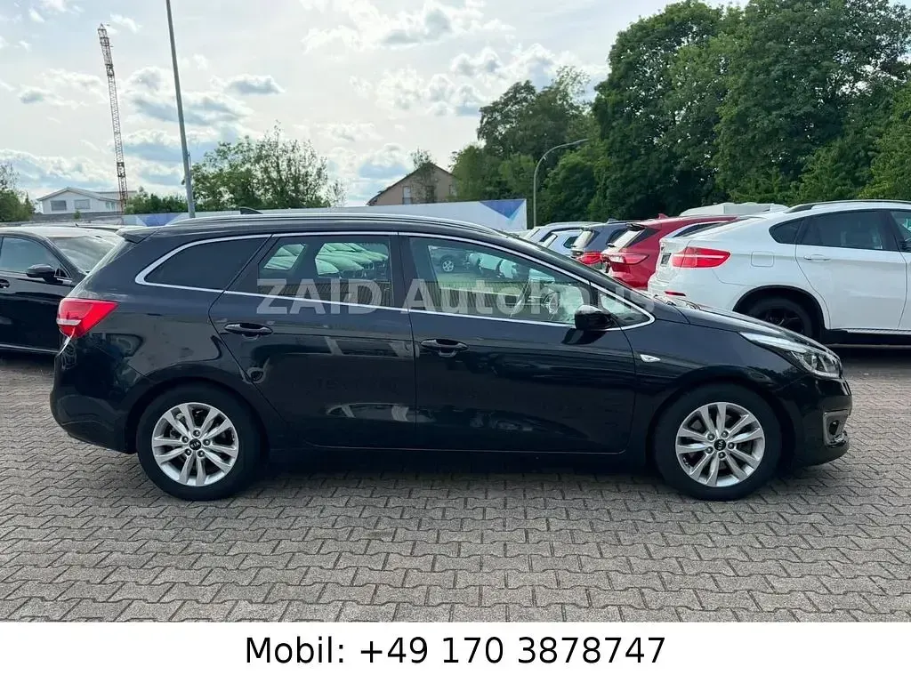 Gebraucht Kia Ceed Sportswagon 135 PS (99 kW) 2018 Schwarz Kombi