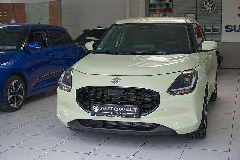 Gebraucht Suzuki Swift Comfort+ 83 PS (61 kW) 2025 Gelb Kleinwagen