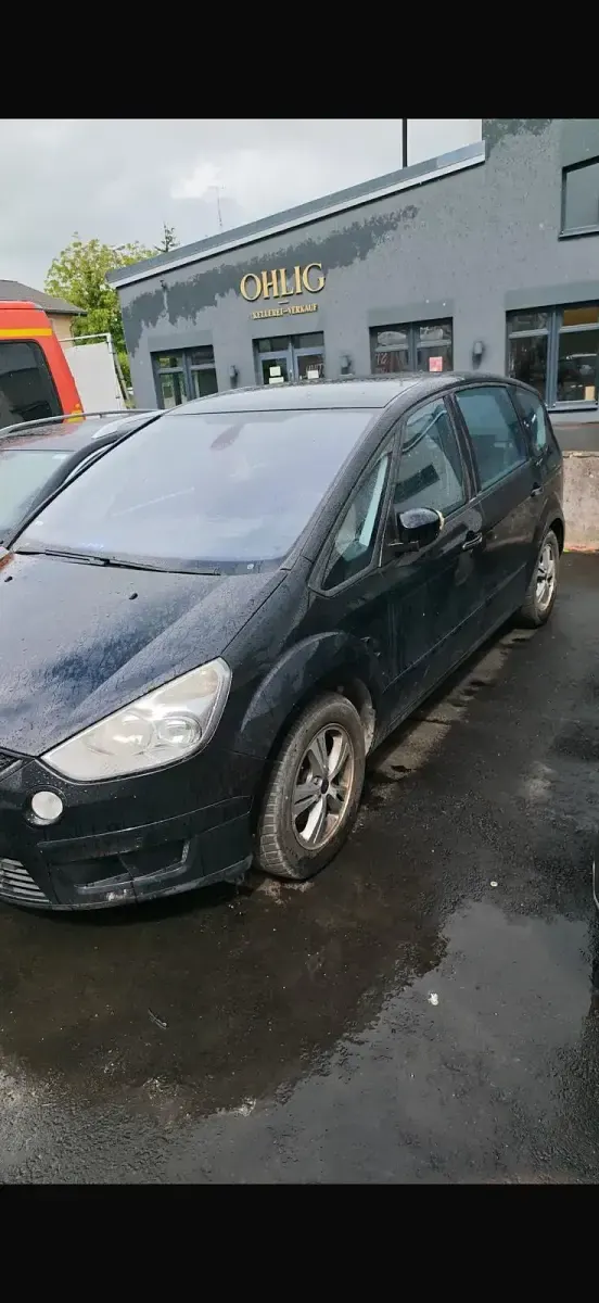 Używany Ford S-MAX S 2009 Minivan