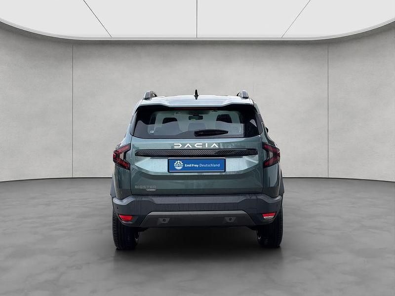 Neu Dacia Bigster Expression 109 PS (80 kW) 2025 Zedergrün SUV