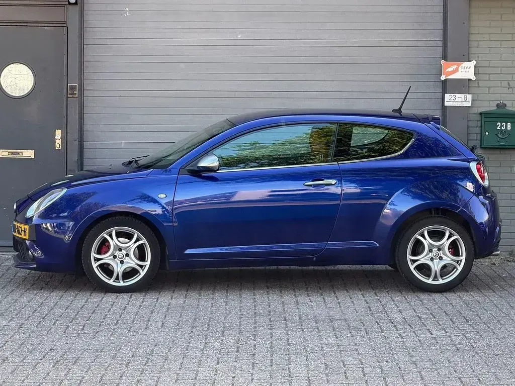 Gebraucht Alfa Romeo MiTo Super 95 PS (69 kW) 2017 Blau Kleinwagen