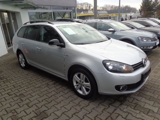 Gebraucht VW Golf VII Match 140 PS (102 kW) 2013 Silber metallic Kombi