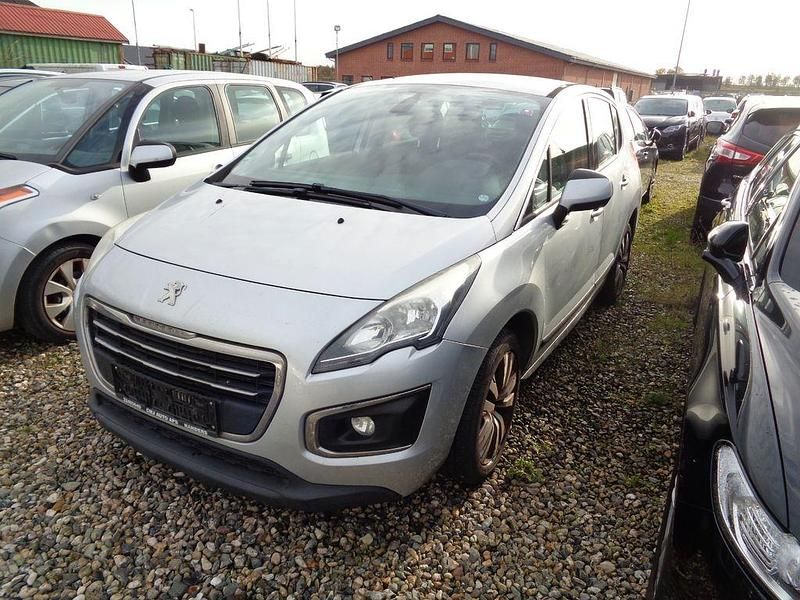 Silber Gebraucht 2015 Peugeot 3008 Active Van / Kleinbus | 5.300 € (Fairer Preis) - Bild 1/4