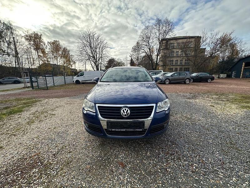 Gebraucht VW Passat Trendline 150 PS (110 kW) 2006 Blau Kombi