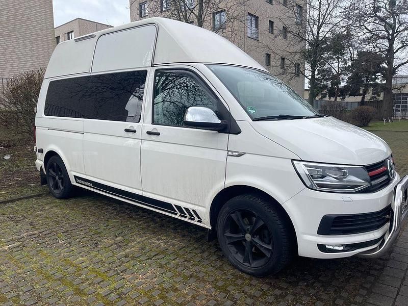 Gebraucht VW Multivan 150 PS (110 kW) 2021 Schwarz Van