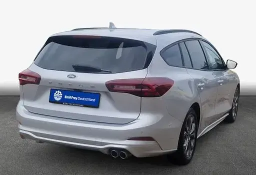 Gebraucht Ford Focus ST-Line X 155 PS (114 kW) 2025 Silber Kombi