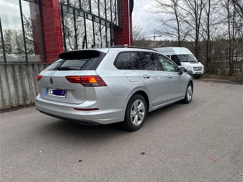 Gebraucht VW Golf VII Active 150 PS (110 kW) 2021 Silber Kleinwagen