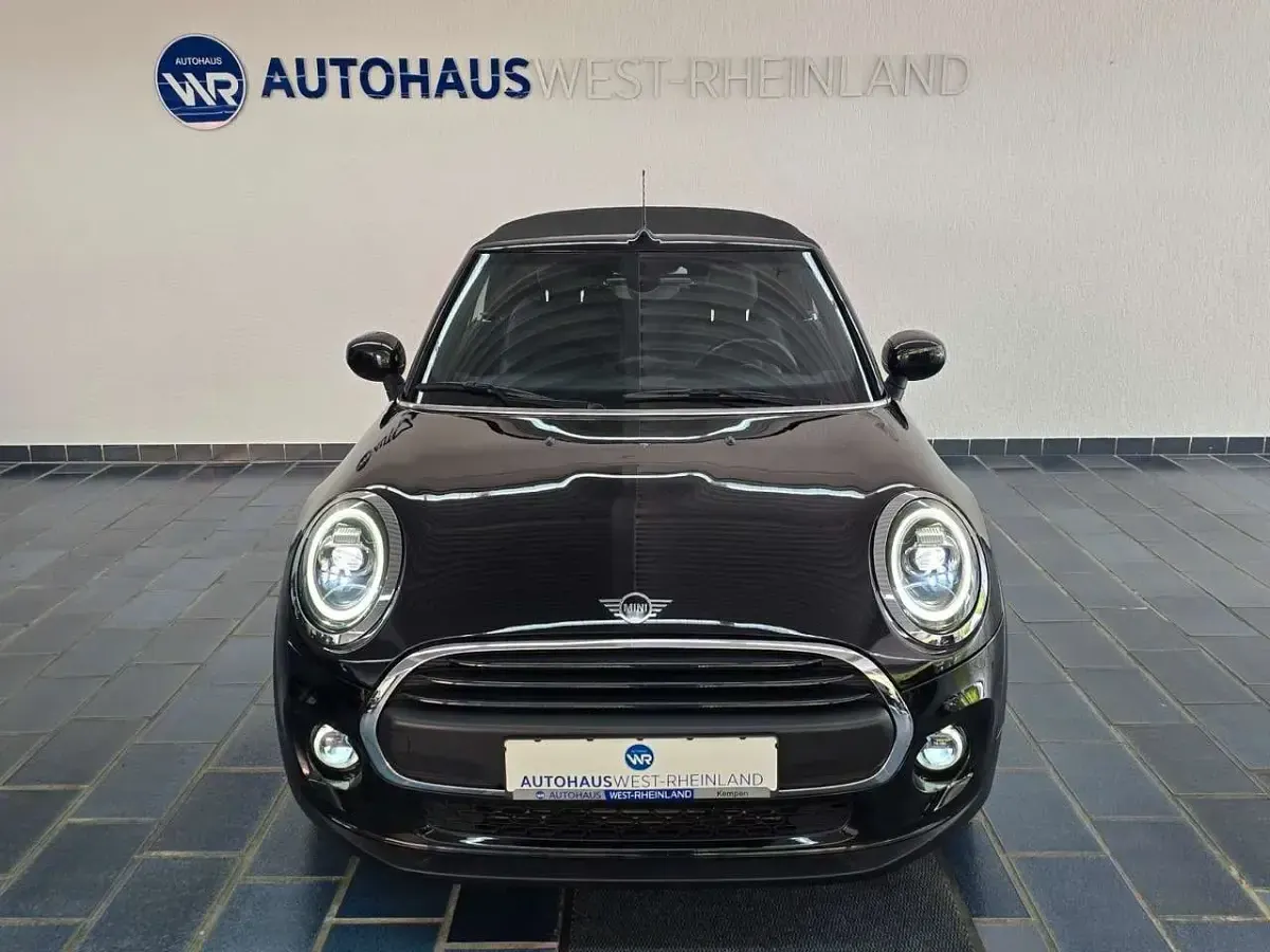 Gebraucht Mini One Cabriolet 102 PS (75 kW) 2020 Schwarz Cabrio