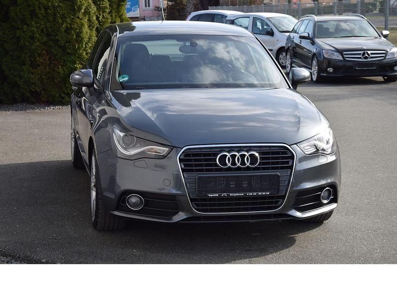 Gebraucht Audi A1 S-Line 122 PS (89 kW) 2014 Grau Kleinwagen