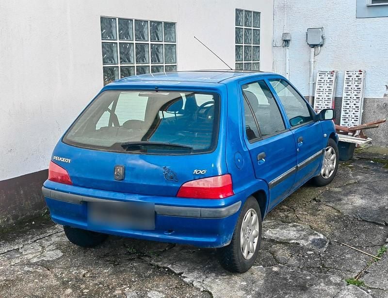 Gebraucht Peugeot 106 60 PS (44 kW) 2003 Blau Kleinwagen