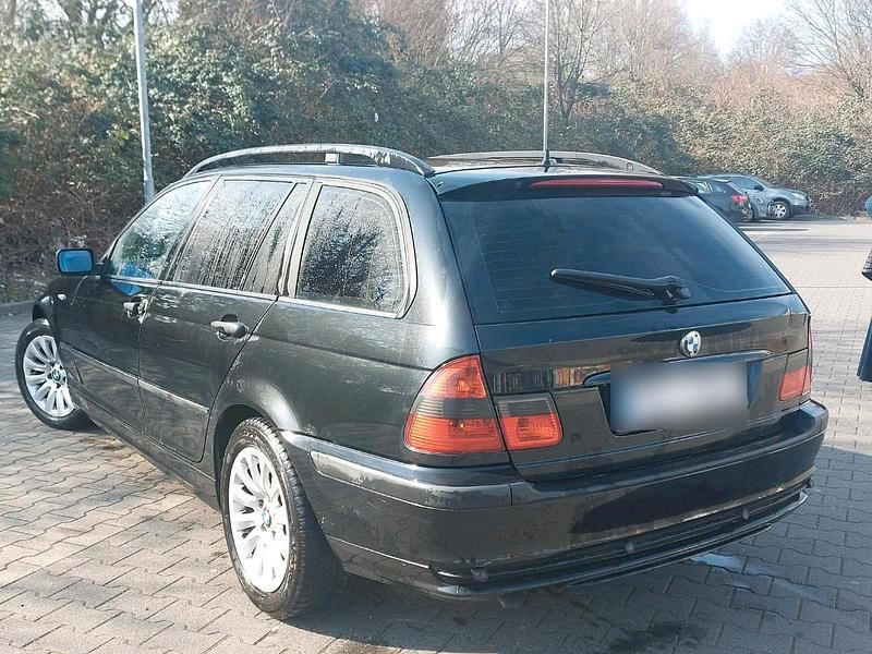 Gebraucht BMW 320 150 PS (110 kW) 2004 Kombi