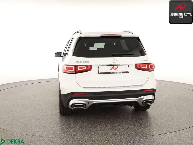Gebraucht Mercedes GLB250 AMG 224 PS (164 kW) 2022 Polarweiss SUV