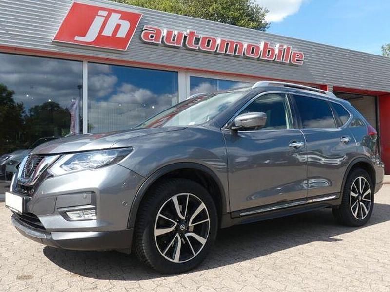 Weiß Gebraucht 2018 Nissan X-Trail Tekna SUV | 22.900 € (Teuer) - Bild 1/4