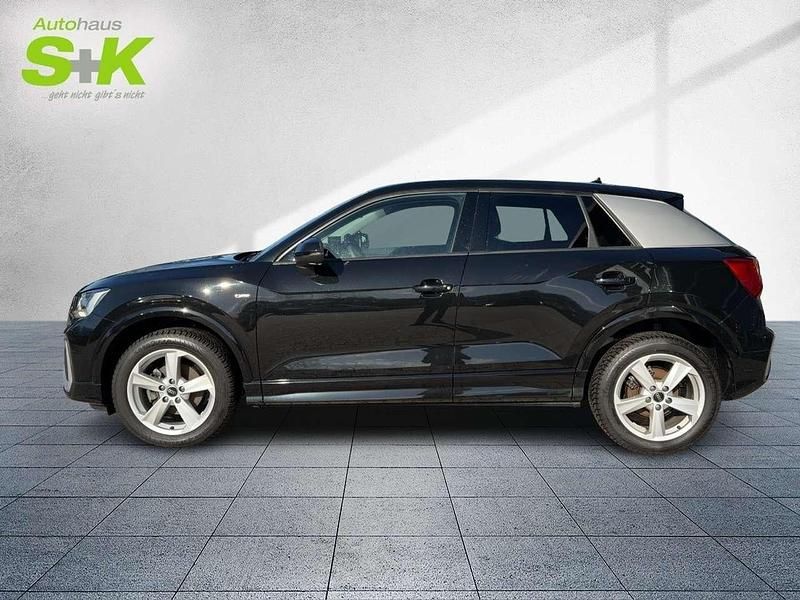Gebraucht Audi Q2 S-Line 150 PS (110 kW) 2025 Mythosschwarz metallic (schwarz) SUV