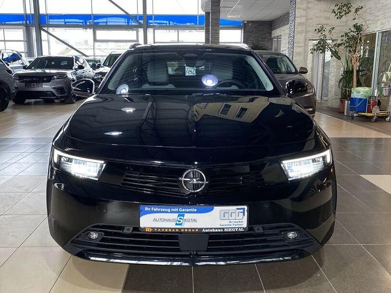 Gebraucht Opel Astra Elegance 131 PS (96 kW) 2024 Schwarz Kombi