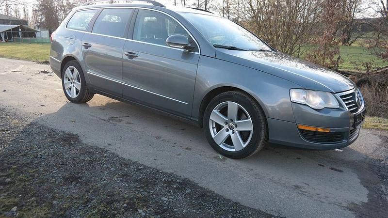 Gebraucht VW Passat Individual 200 PS (147 kW) 2008 Grau Kombi