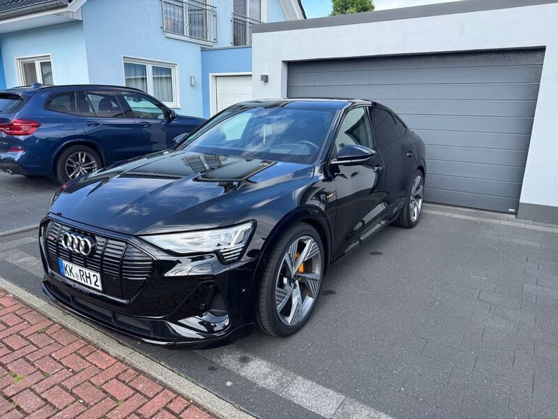 Schwarz Gebraucht 2022 Audi e-tron S-Line SUV | 34.500 € (Superpreis) - Bild 1/4
