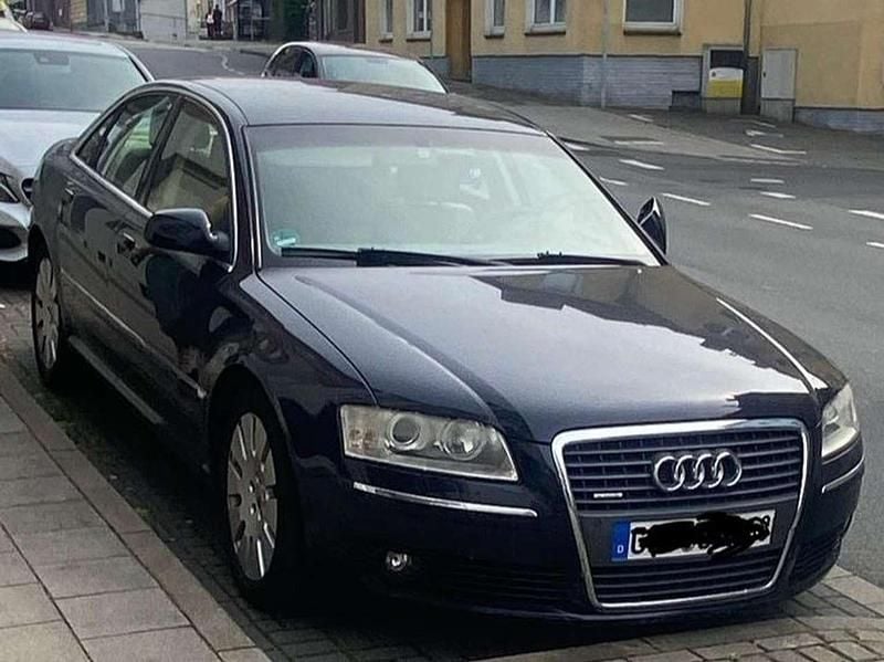 Blau Gebraucht 2007 Audi A8 Limousine | 4.500 € (Superpreis) - Bild 1/4