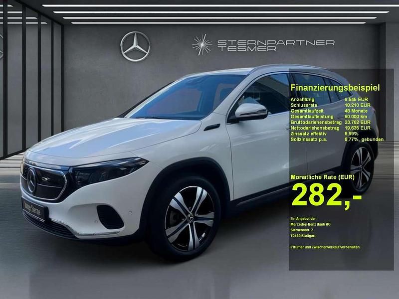 Unilack polarweiß Gebraucht 2021 Mercedes EQA250 SUV | 26.180 € (Superpreis) - Bild 1/3
