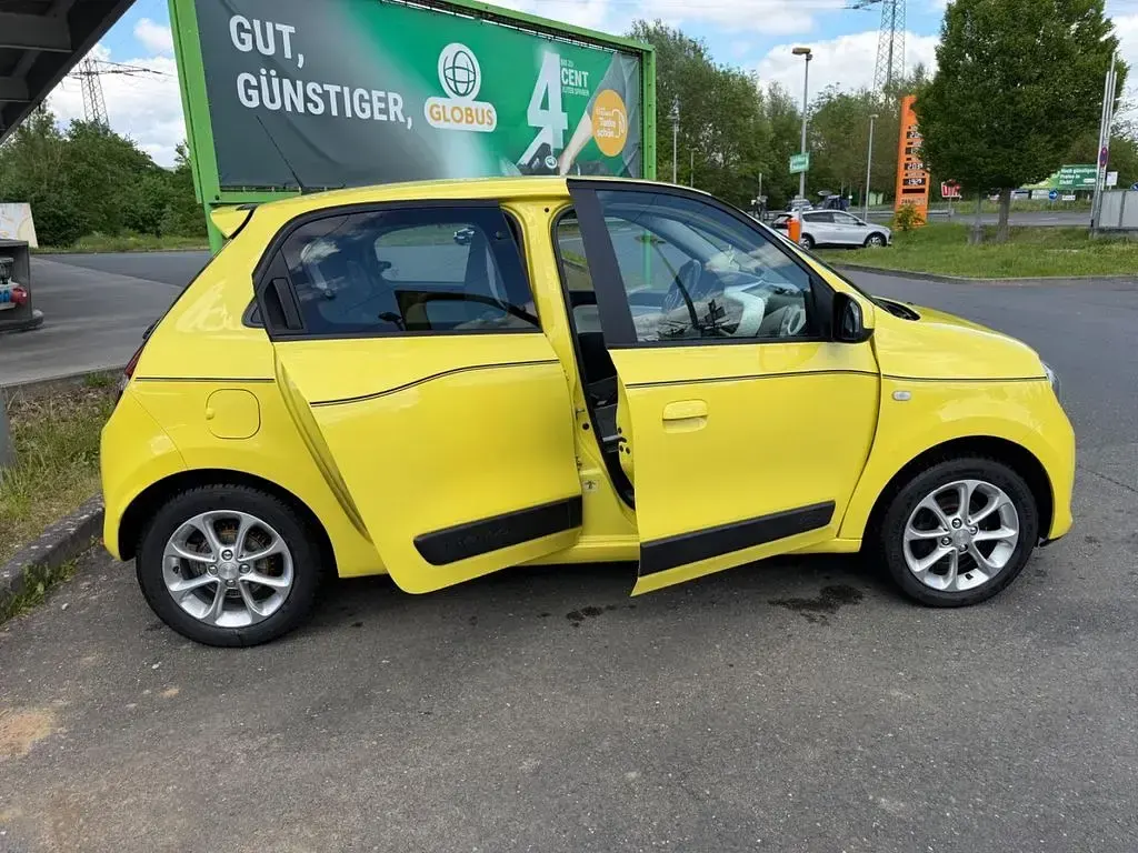 Gebraucht Renault Twingo SE 71 PS (52 kW) 2015 Gelb Kleinwagen