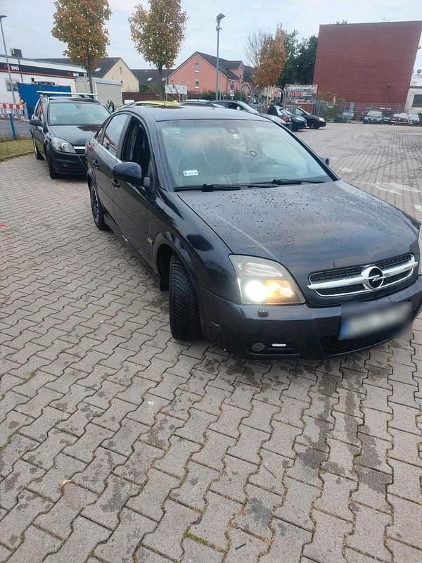Blau Gebraucht 2004 Opel Vectra Limousine | 1.000 € (Fairer Preis) - Bild 1/4