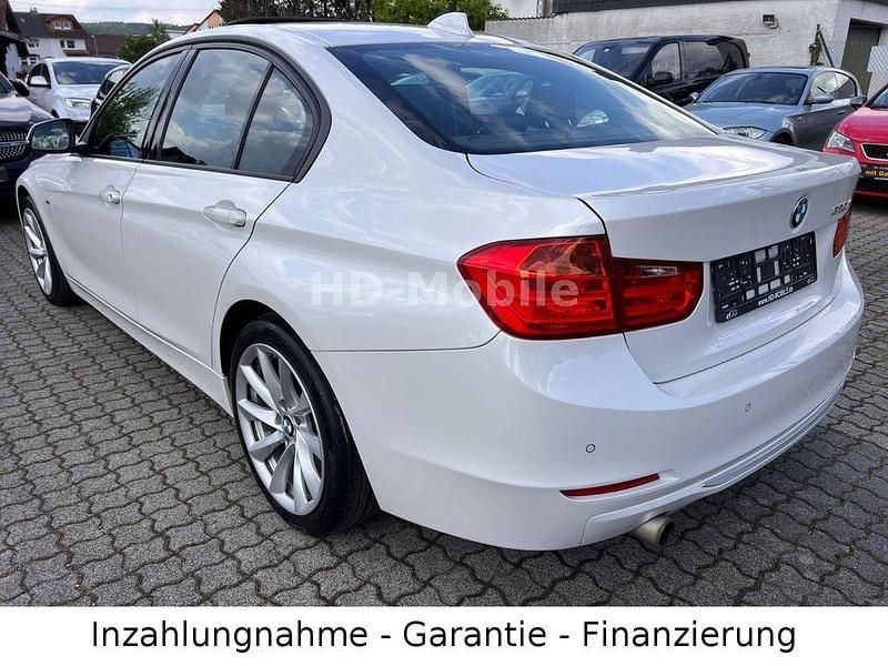 Second-hand BMW 320 184 CP (135 kW) 2014 Alb Berlinǎ