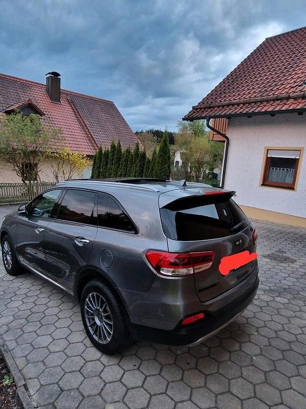Gebraucht Kia Sorento Platinum 202 PS (148 kW) 2015 Grau SUV