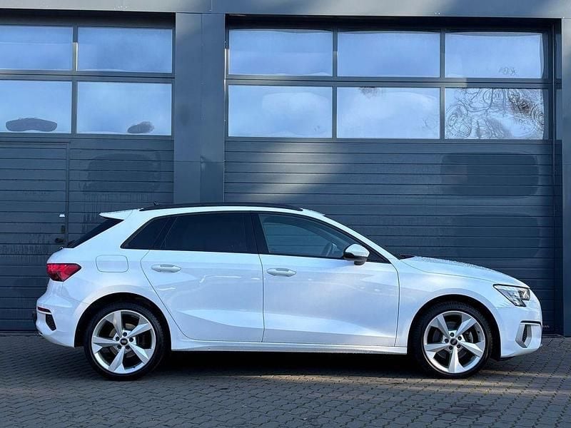 Gebraucht Audi A3 S-Line 200 PS (147 kW) 2022 Weiß Limousine
