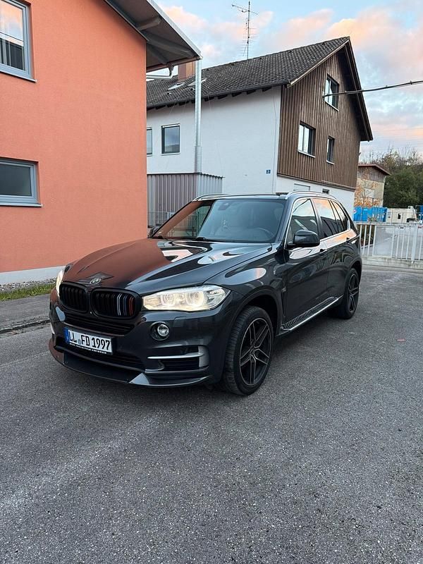 Schwarz Gebraucht 2014 BMW X5 SUV | 20.900 € (Fairer Preis) - Bild 1/4