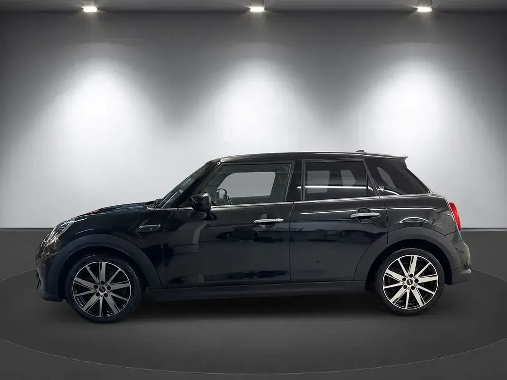 Używany Mini Cooper S 192 KM (141 kW) 2023 Czarny Hatchback