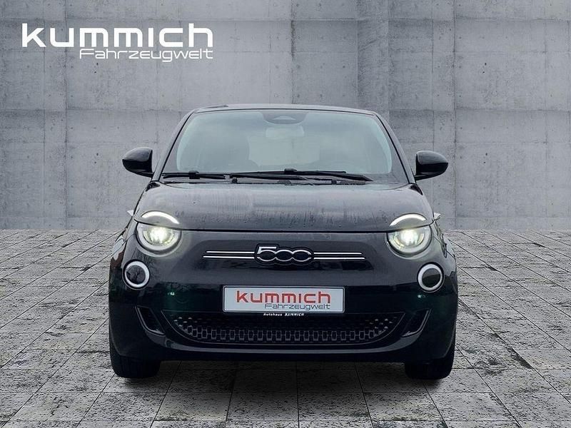 Gebraucht Fiat 500e Icon 86 kW (118 PS) 2022 Schwarz Kleinwagen