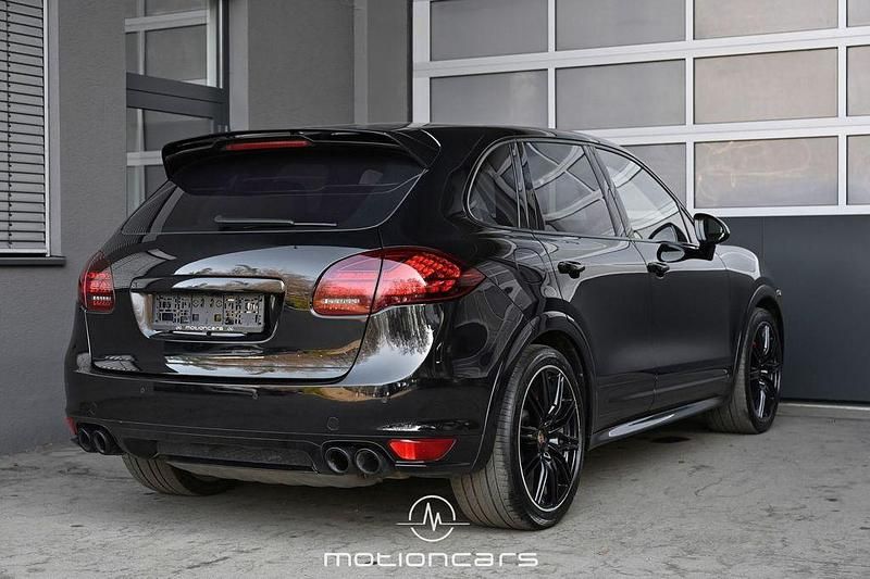 Gebraucht Porsche Cayenne GTS 420 PS (308 kW) 2013 Schwarz SUV