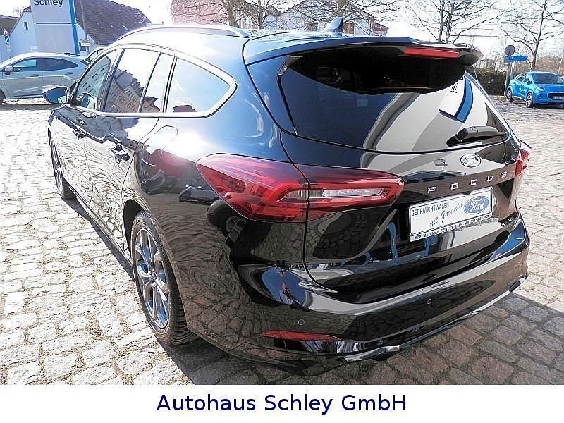 Gebraucht Ford Focus ST-Line X 155 PS (114 kW) 2025 Schwarz Limousine