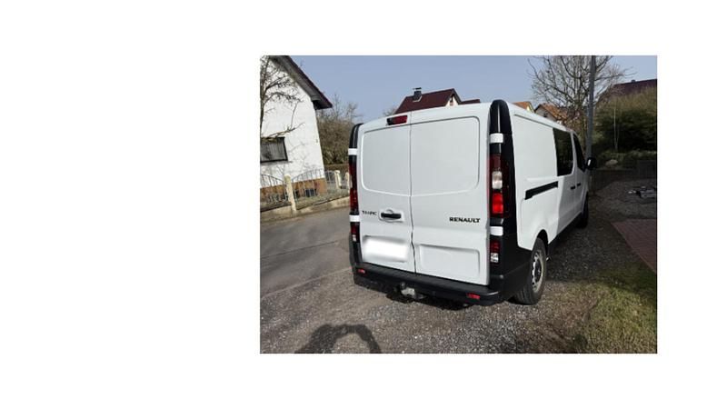 Gebraucht Renault Trafic 145 PS (106 kW) 2020 Weiß Van / Kleinbus