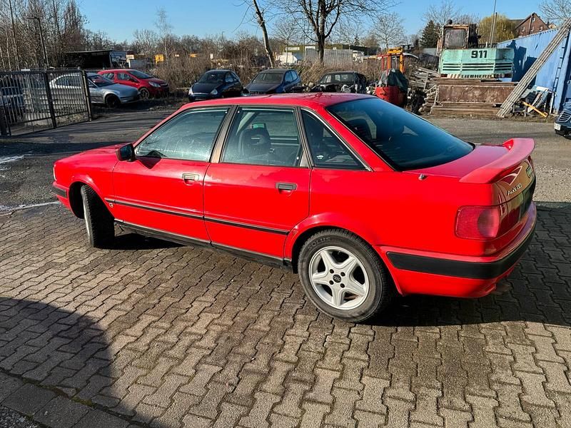 Gebraucht Audi 80 140 PS (102 kW) 1993 Rot Limousine