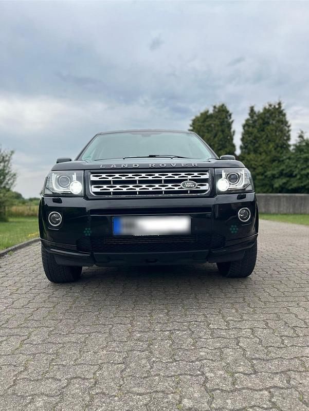 Gebraucht Land Rover Freelander 2 SE Dynamic 150 PS (110 kW) 2013 Schwarz SUV