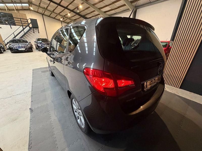 Gebraucht Opel Meriva Innovation 120 PS (88 kW) 2012 Grau Van / Kleinbus