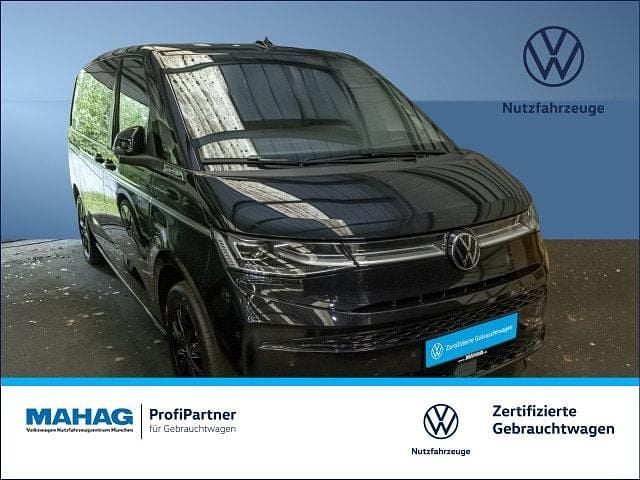 Schwarz Gebraucht 2024 VW Multivan Style Van / Kleinbus | 60.950 € (Teuer) - Bild 1/3