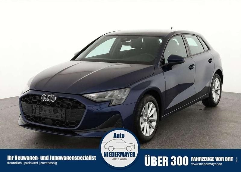 Neu Audi A3 150 PS (110 kW) 2026 Navarra blau metallic Limousine